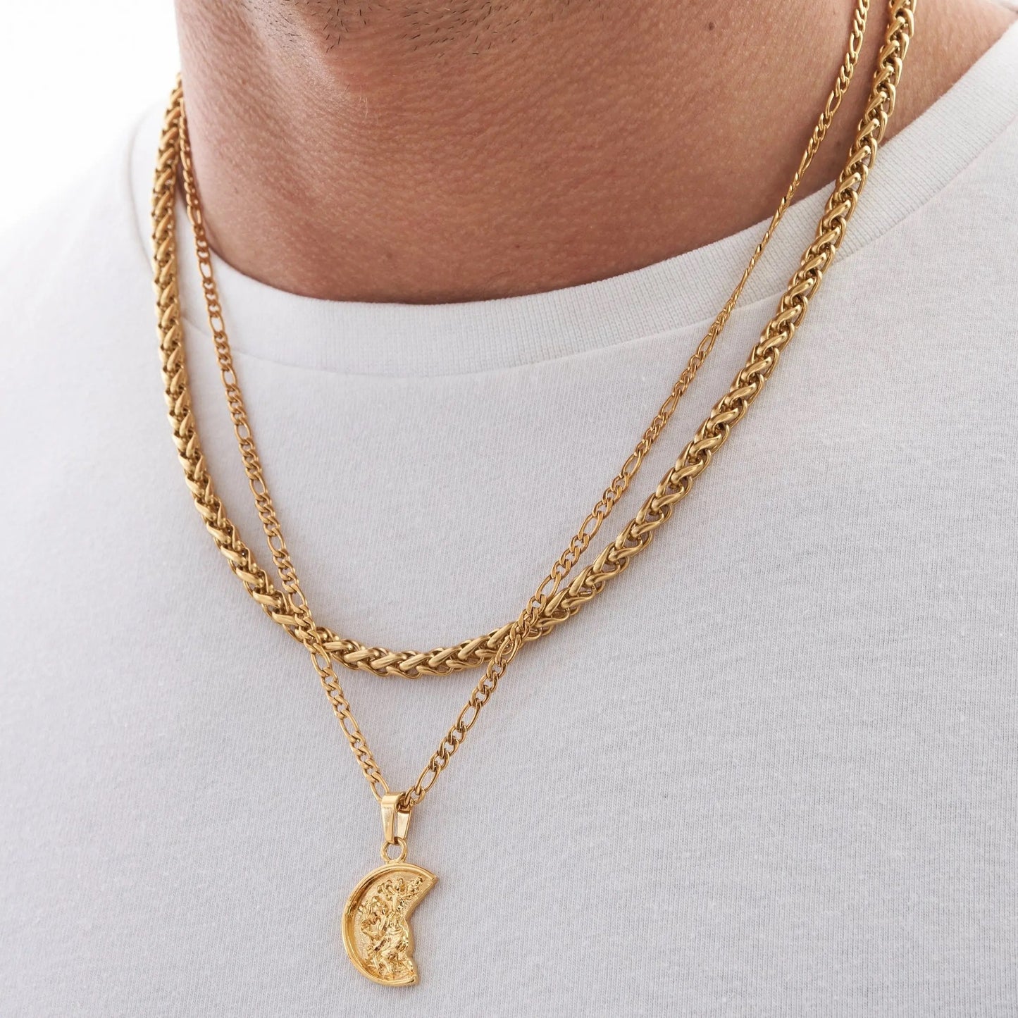 St.Christopher Half Moon Pendant Gold